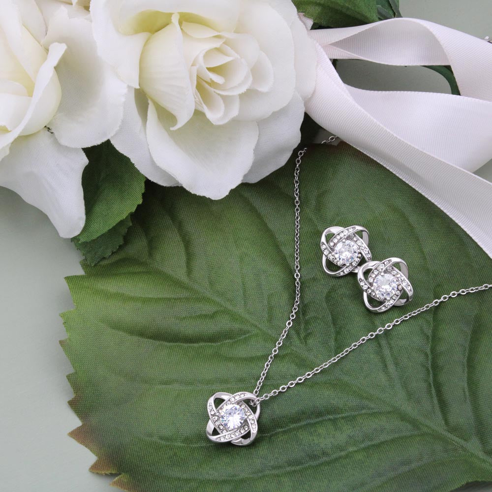 Love Knot Earring & Necklace Set